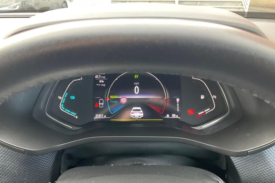 Renault ARKANA Photo autoimg-4b8b91249aa9d5b6d64b9114a9688f370abcaa14.jpg