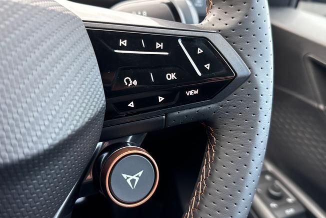 CUPRA Born Photo 17