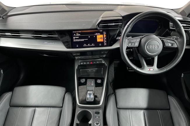 AUDI A3 Photo 10
