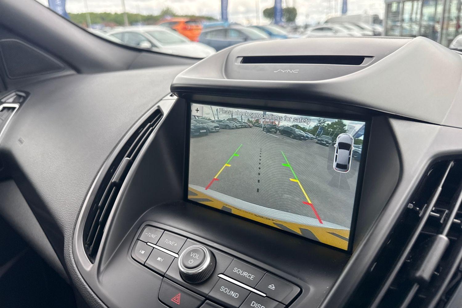 Ford KUGA Photo 28