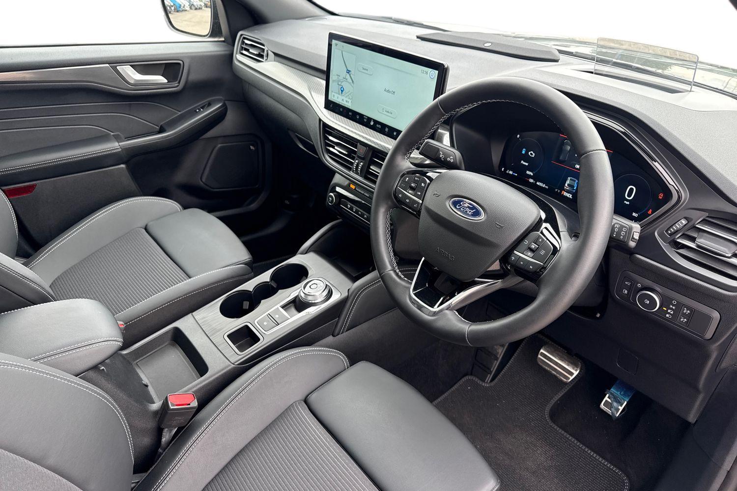 Ford KUGA Photo 8