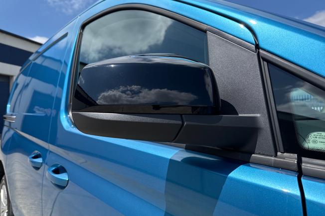 VOLKSWAGEN Caddy Maxi Photo 20