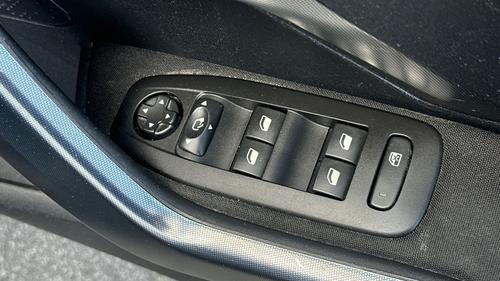 Peugeot 2008 Photo autoimg-4b9b5583cefc2e1d612de3c9728377ba29e28c92.jpg