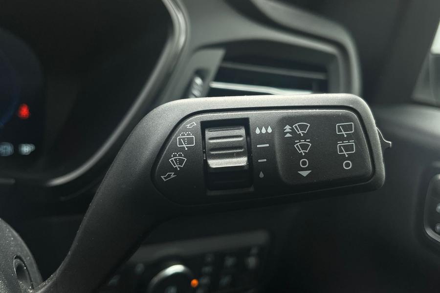 Ford Kuga Photo autoimg-4b9faac9f6ea1d04522da037c577c3640daa03d2.jpg