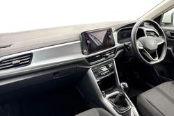 VOLKSWAGEN T-Roc Photo 2