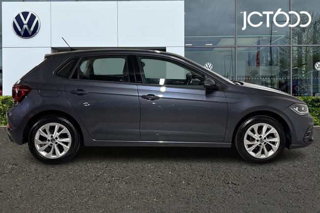 VOLKSWAGEN Polo Photo 4