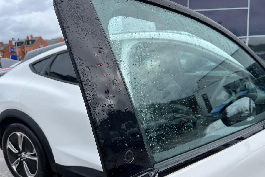 Ford MUSTANG MACH-E Photo autoimg-4baa1623ddf00c1b2a2fdfe9975a6761e6090f2b.jpg