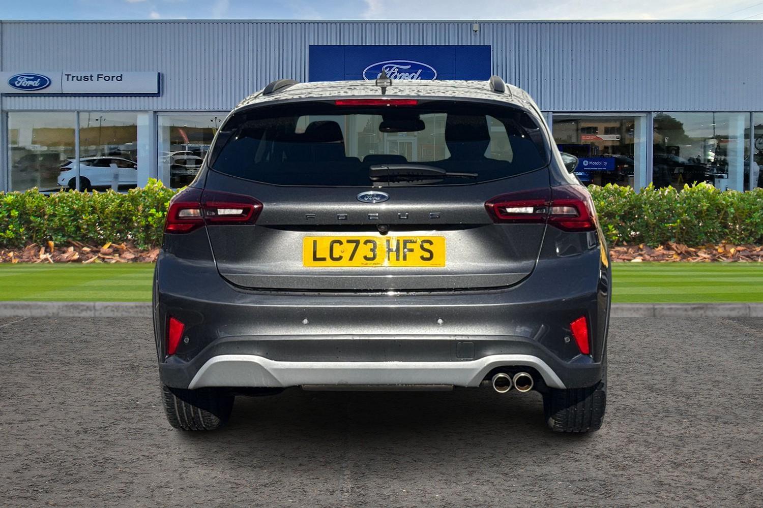 Ford Focus Photo 6