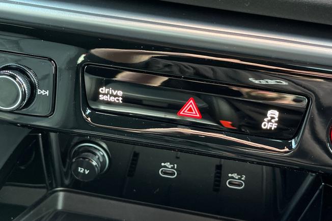 AUDI Sq5 Photo 37