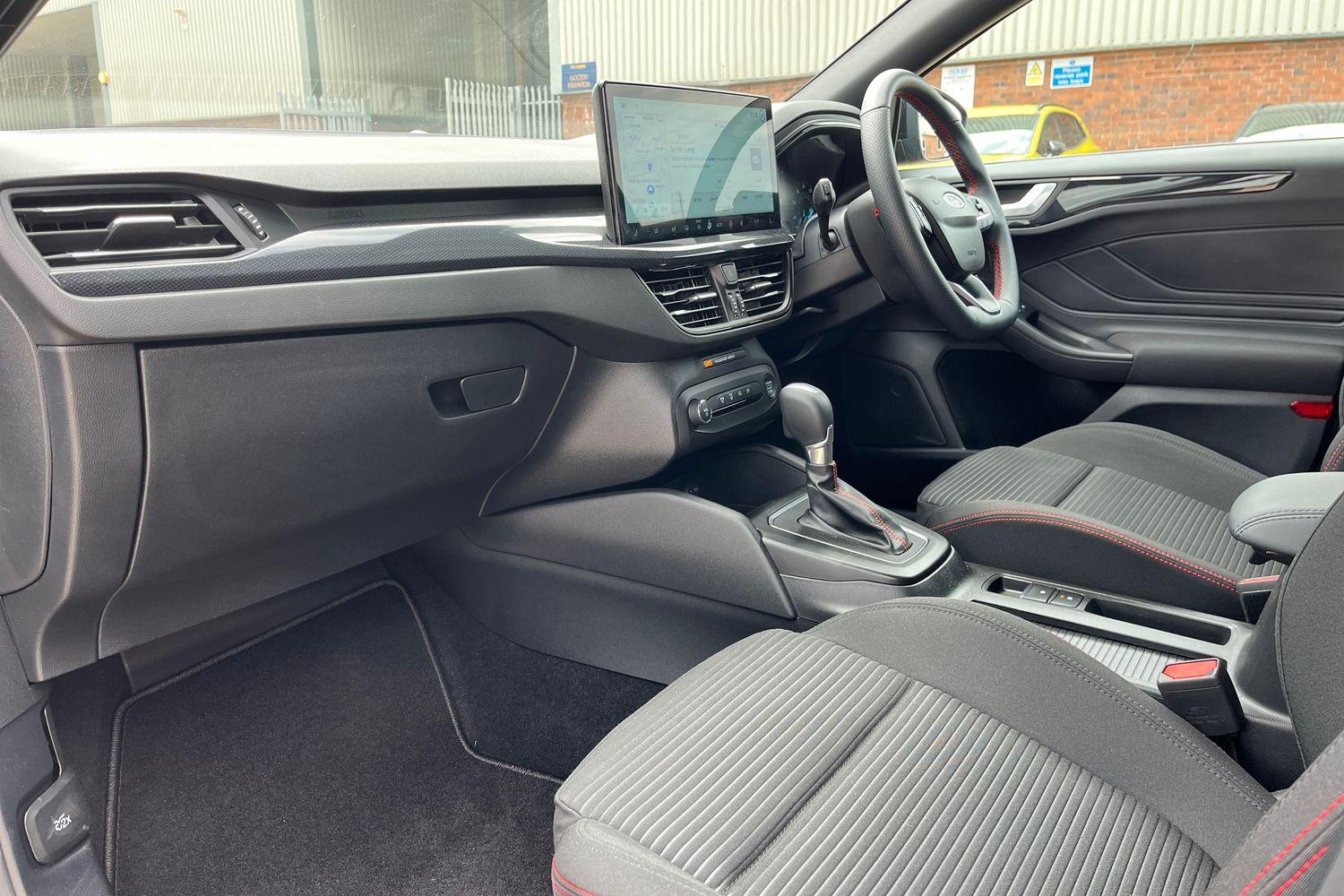 Ford Focus Photo 17