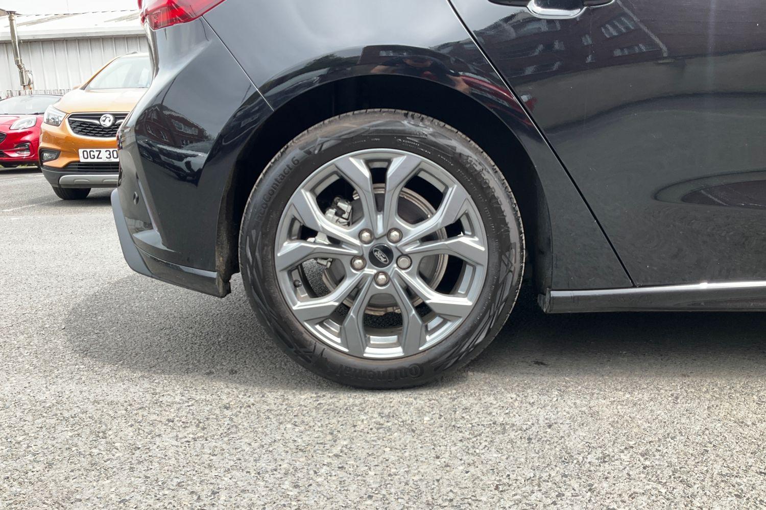 Ford Focus Photo 7