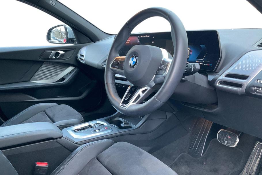 Used BMW 1 SERIES HMZ4456 9