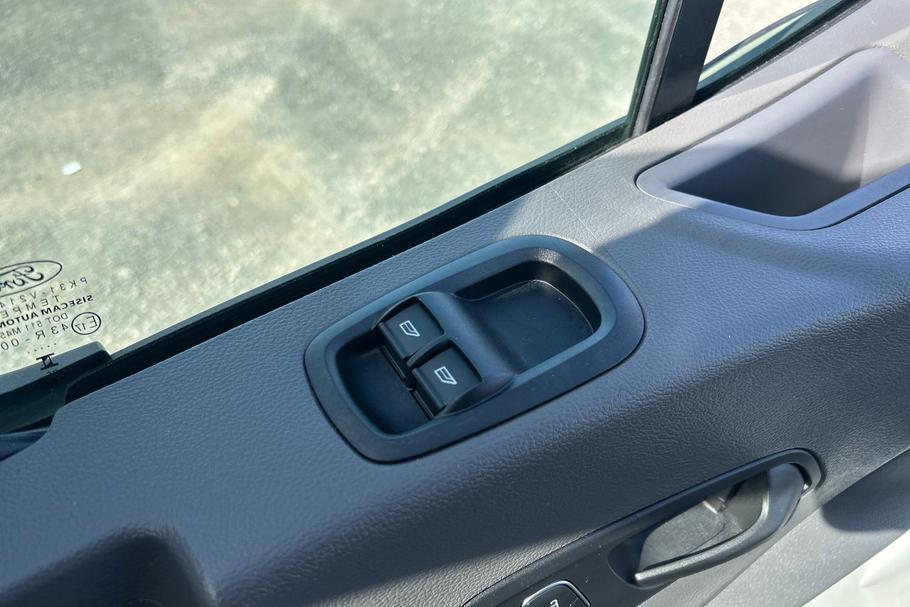 Used FORD TRANSIT WN75CEF 33