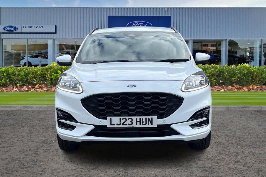 Ford KUGA Photo autoimg-4bb3827abd1064a1c86e53649f2dc987b7e7f6a7.jpg