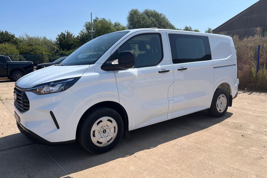 Used Ford TRANSIT CUSTOM LB75UBM 24