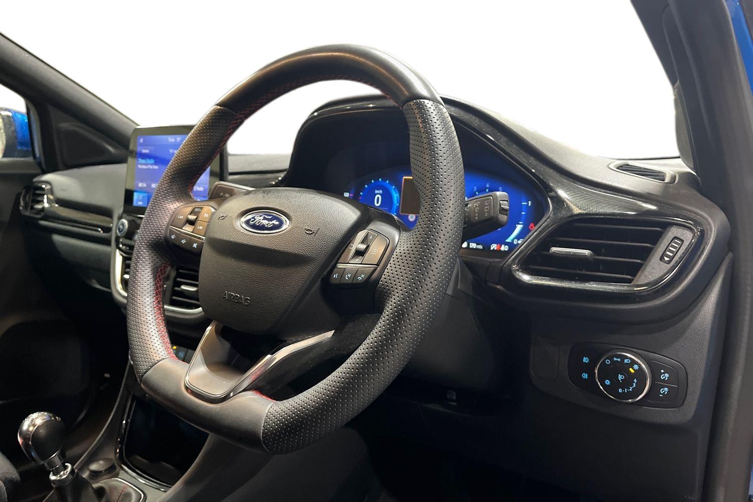 Ford PUMA Photo 8