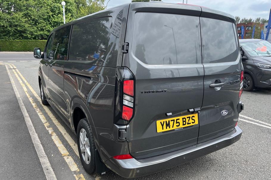 Used Ford TRANSIT CUSTOM YM75BZS 29