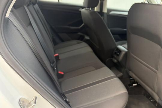Volkswagen T-roc Photo autoimg-4bbbbff99fca04bc850ac58211ad5cd1603cfd96.jpg