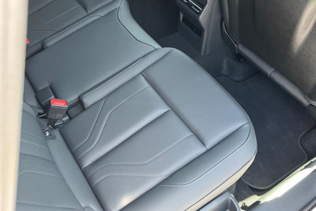 AUDI Q3 Photo 37