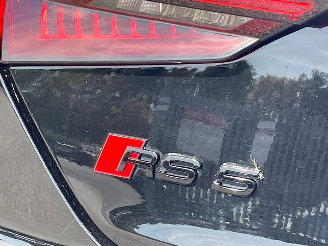 AUDI RS5 Photo 21