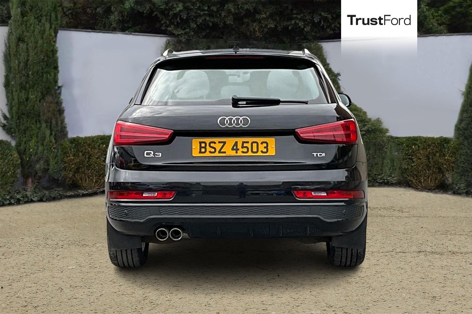 Audi Q3 Photo 6