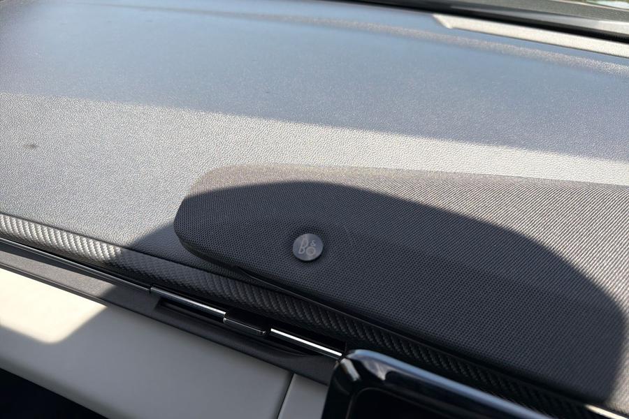 Ford EXPLORER Photo autoimg-4bbeb068437d8ca87fb9108ca8a18e580e2849fc.jpg