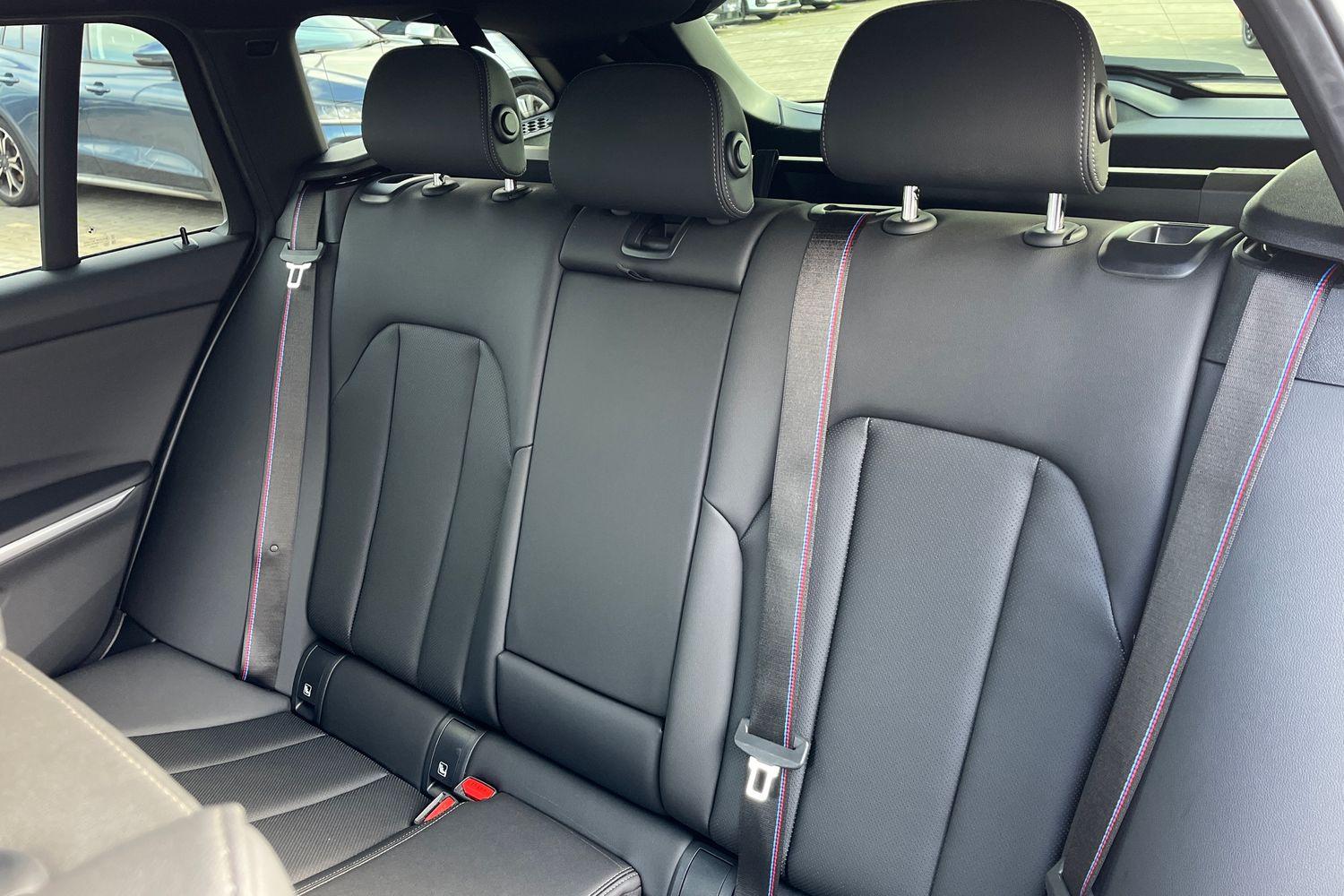 BMW 3 Series Photo 19