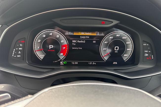 AUDI A6 Saloon Photo 15