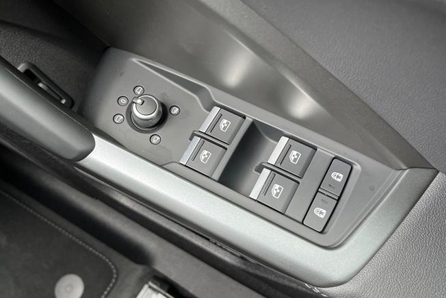 AUDI Q3 Photo 39