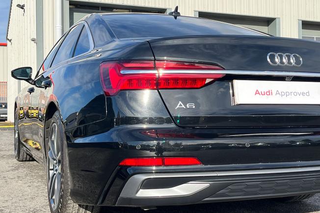 AUDI A6 Saloon Photo 30