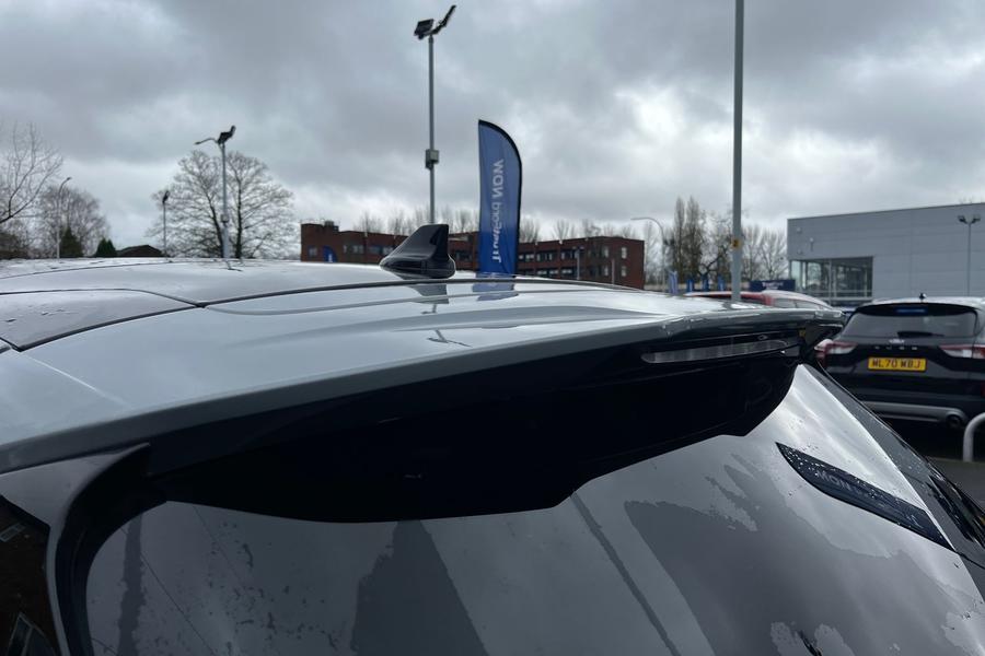 Ford KUGA Photo autoimg-4bcce7c6ec682e39decd028fa5b0d72d962589bf.jpg