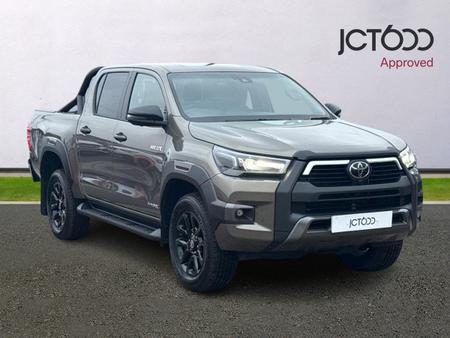 2025 TOYOTA HILUX 2.8 D 4D H INVINCIBLE X PICKUP 4DR DIESEL HYBRID AUTO 4WD... photo