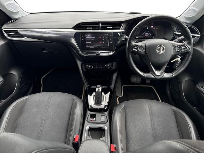 VAUXHALL Corsa Photo 10