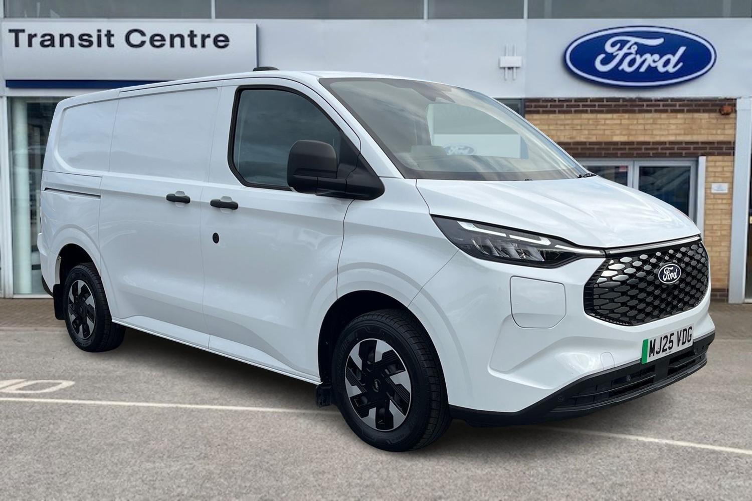 Ford TRANSIT E-CUSTOM Photo 0