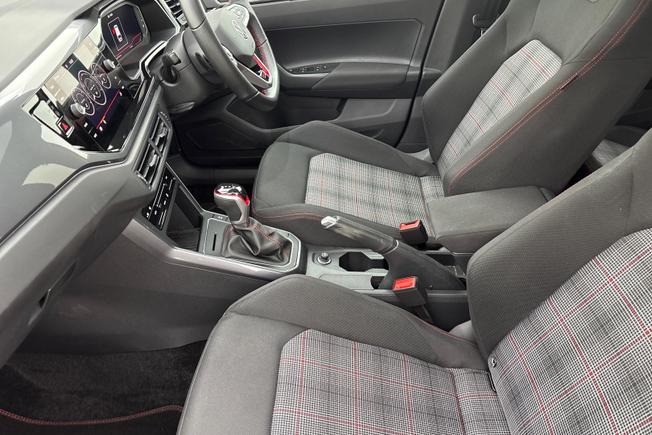 Volkswagen Polo Photo 21
