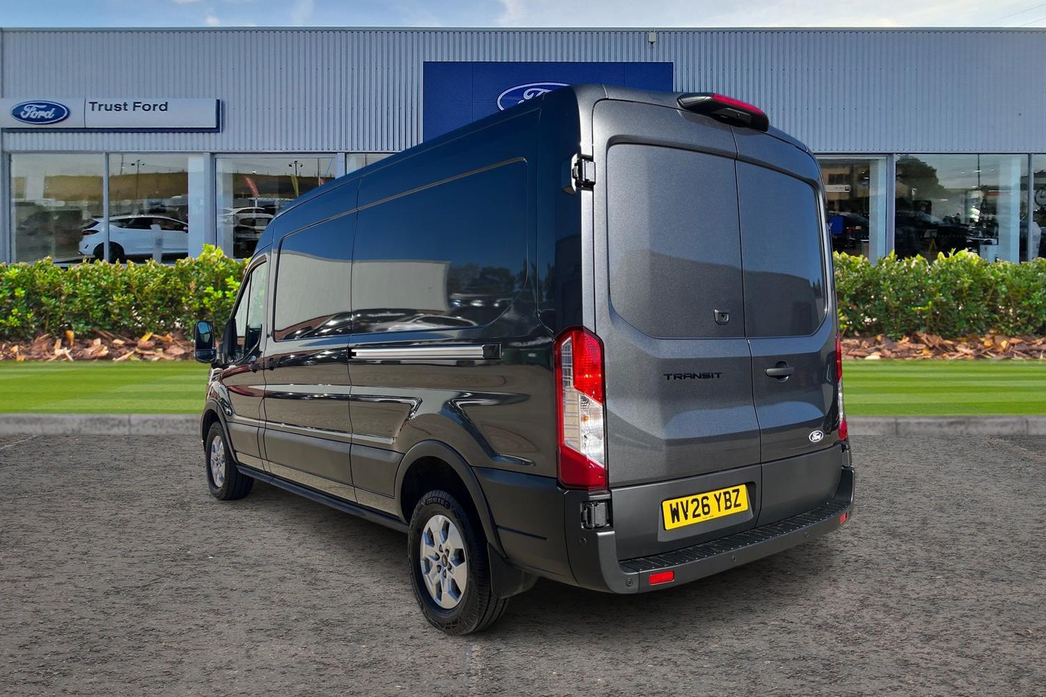 Ford TRANSIT Photo 1