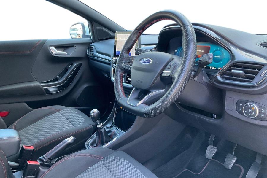 Ford PUMA Photo autoimg-4bd6ffe95d3757ada461277434c57d80ed47bfa1.jpg