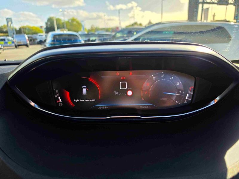 Used Peugeot 3008 NV21KZJ 14
