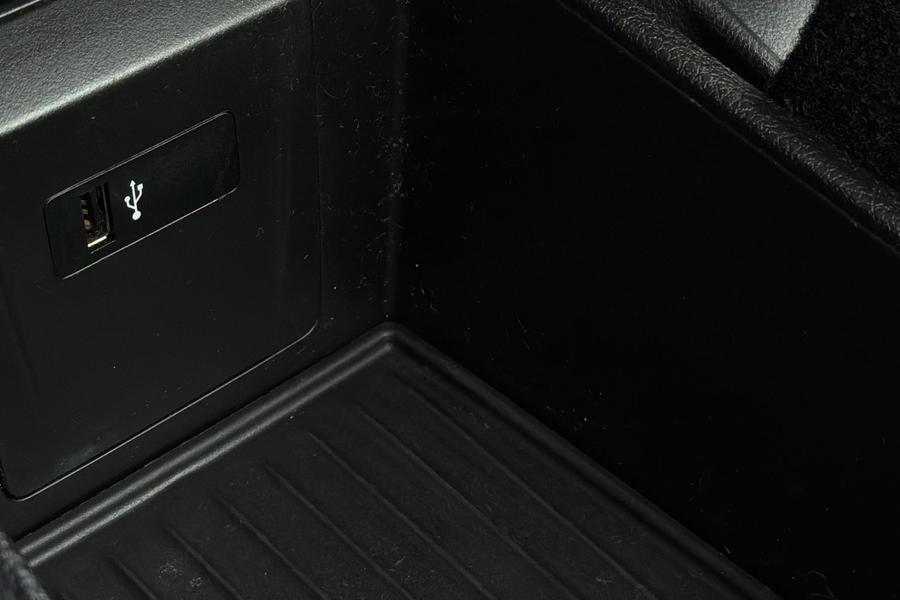 BMW 2 SERIES Photo autoimg-4bed0227fb2fbe0bca6b11980d6660380d066a43.jpg