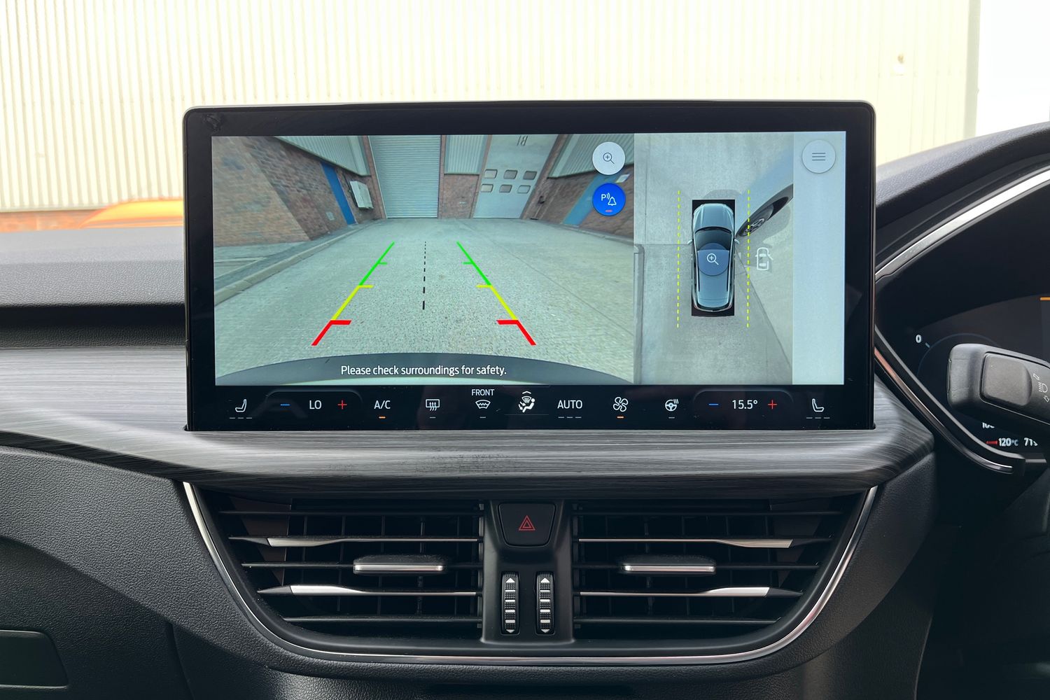 Ford Kuga Photo 36