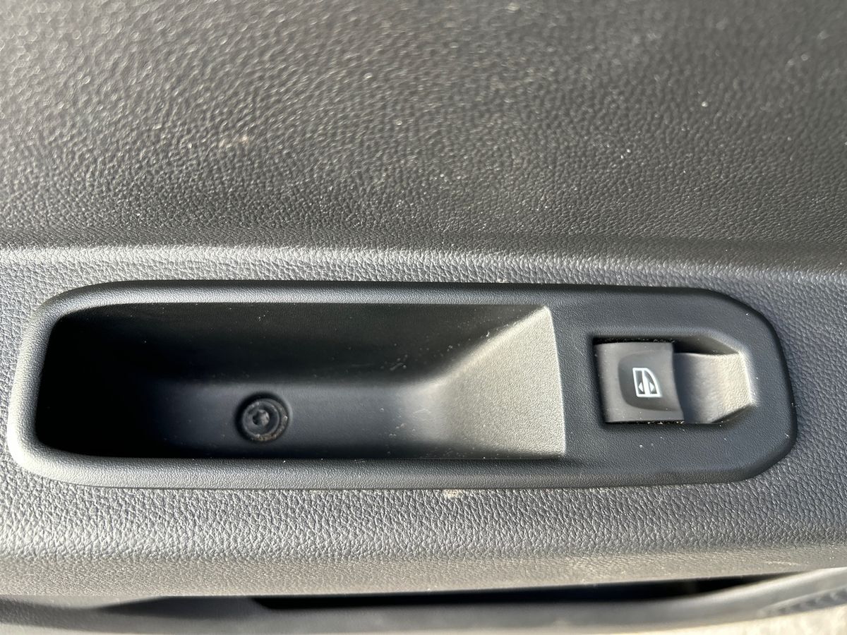 Dacia Duster Photo 19