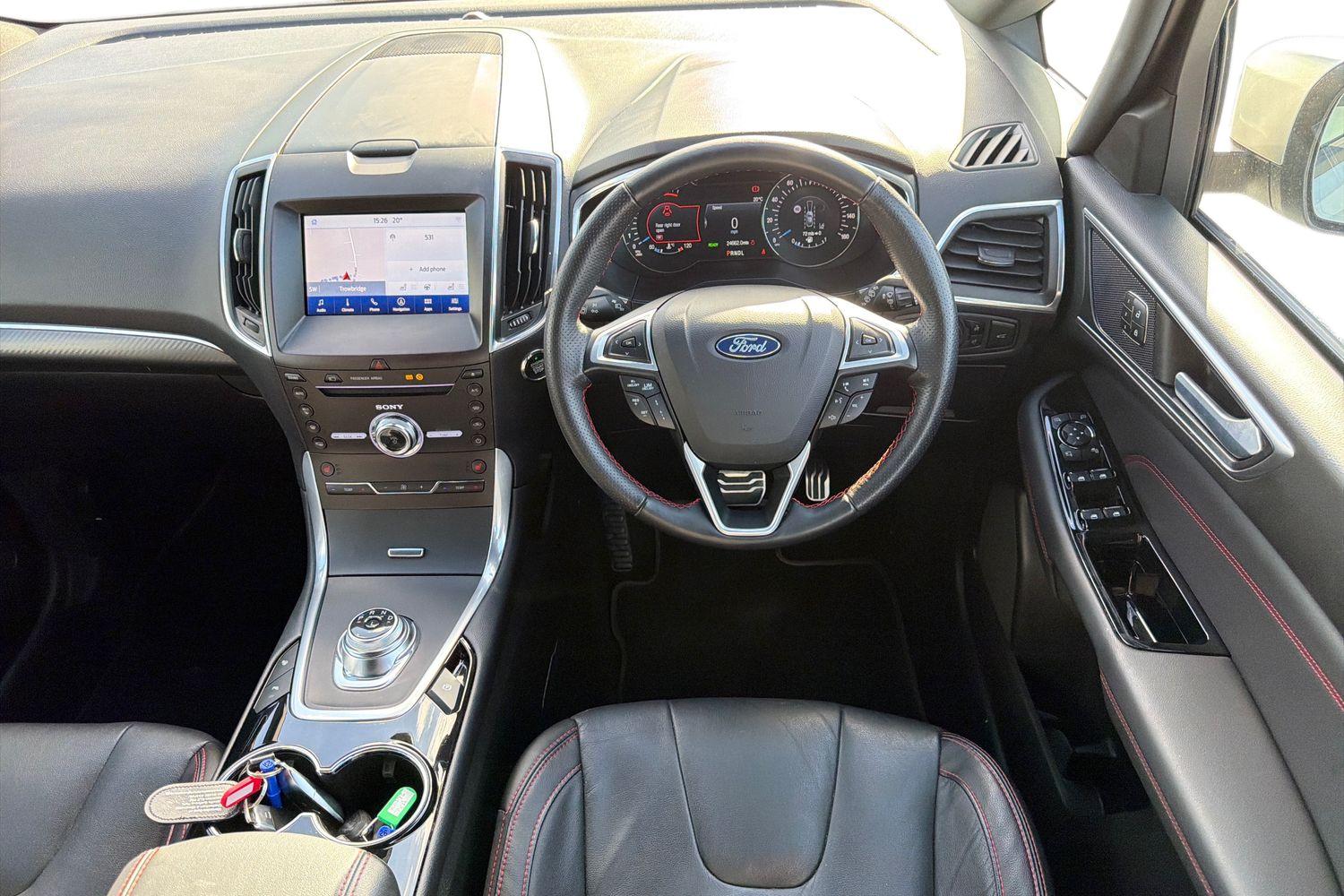 Ford S-Max Photo 10