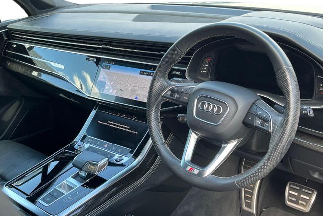 Audi Q7 Photo 6