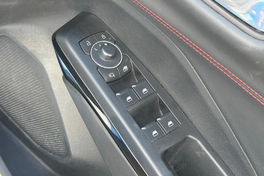 Ford PUMA Photo autoimg-4bf639148e2322d2cf7d4367b721506ceaf1fc01.jpg