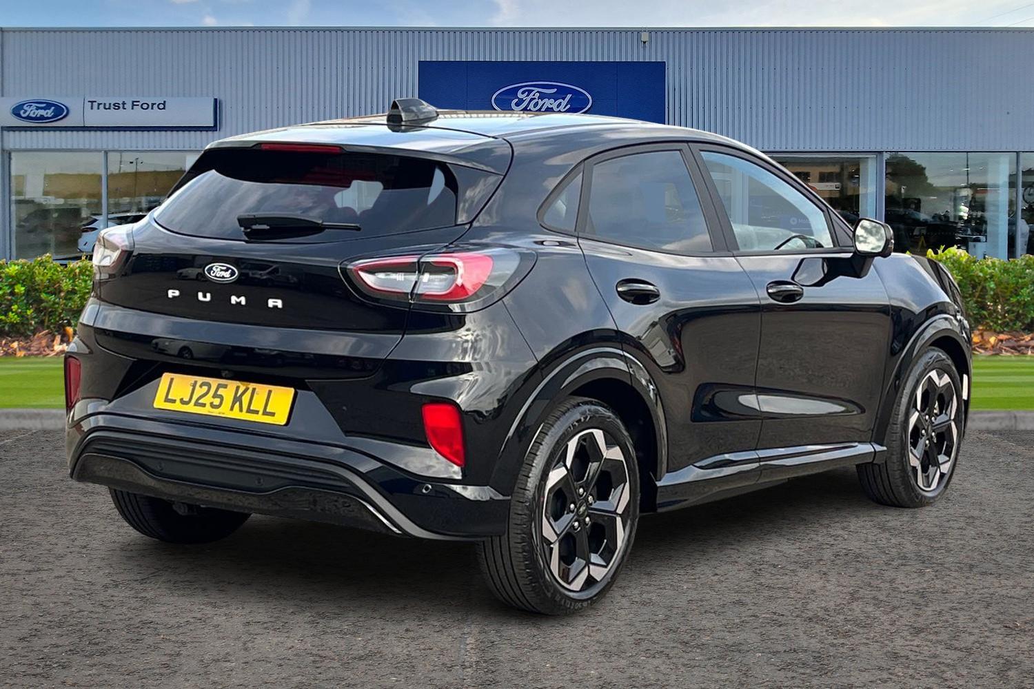 Ford Puma Gen-E Photo 3