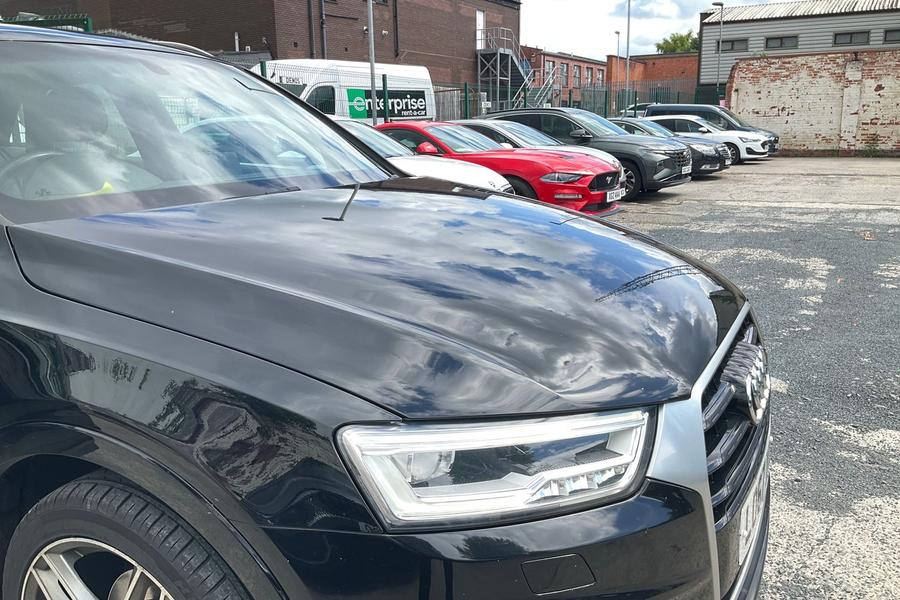 Audi Q3 Photo autoimg-4bfa29dfd4c44ccb624a7b2454ccf503815d2888.jpg