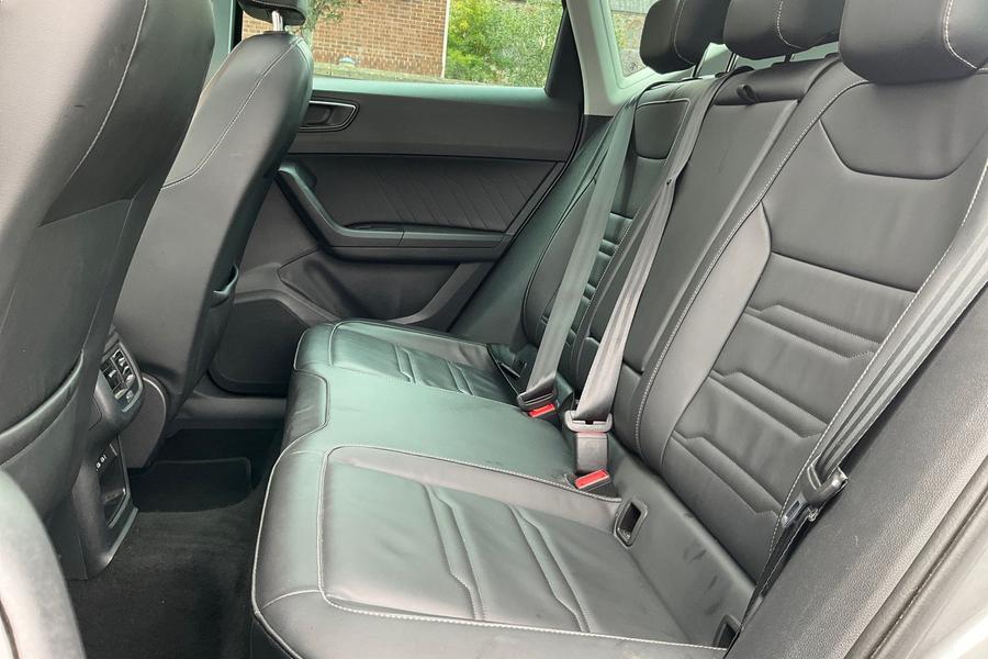 SEAT ATECA Photo autoimg-4bfd4a1ff814f8644cb32b9eaea239e0da6d2315.jpg