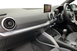AUDI Q2 Photo 2