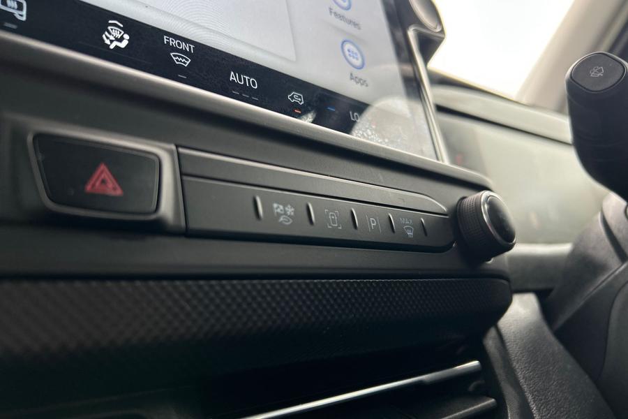 Ford E-TRANSIT CUSTOM Photo autoimg-4c0279892d6dafdfbf9731978048b830cdc6a3e2.jpg