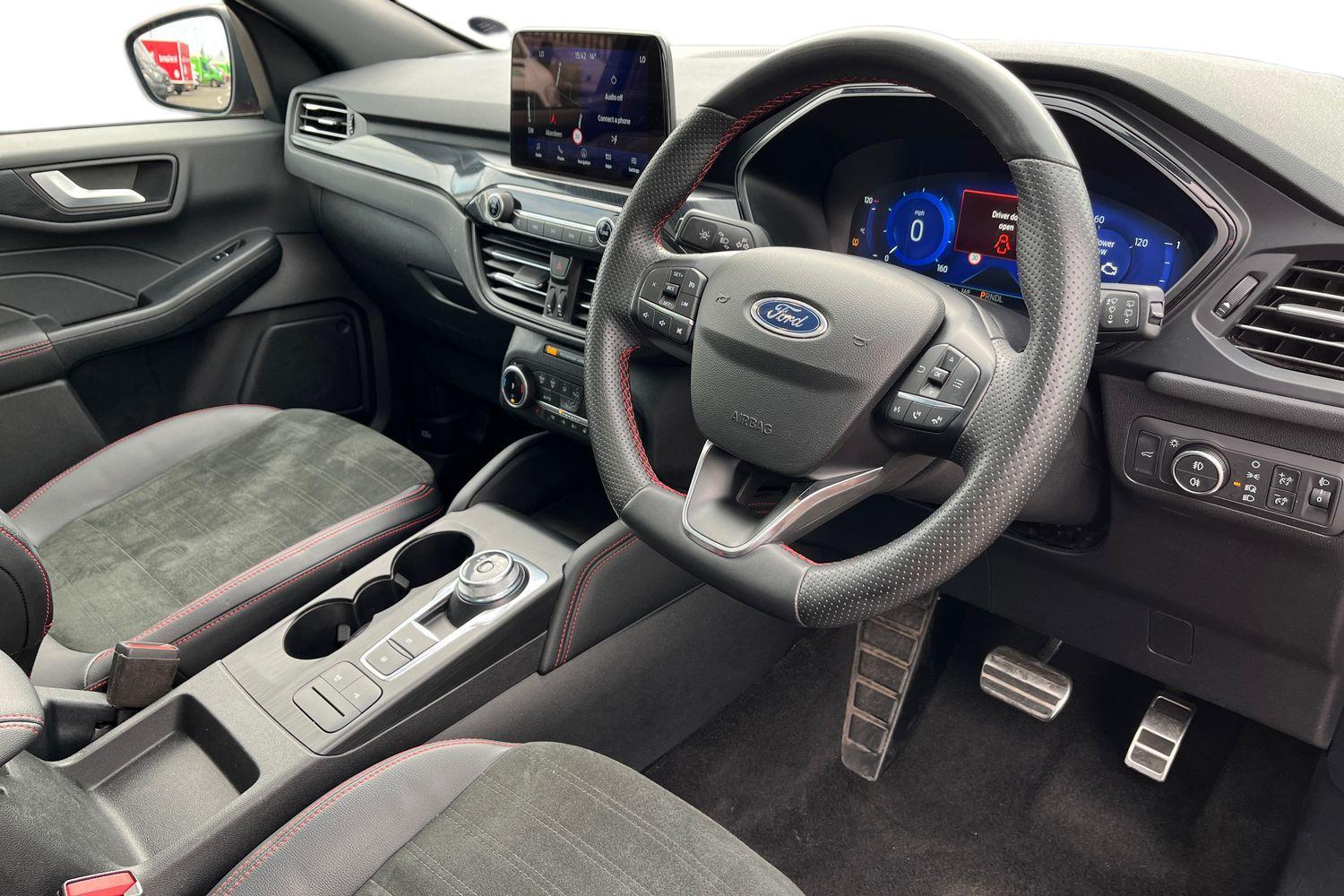 Ford KUGA Photo 8